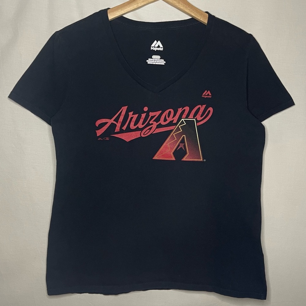 Majestic Woman’s Arizona Diamondbacks Black V-Neck Tee with Red Logo